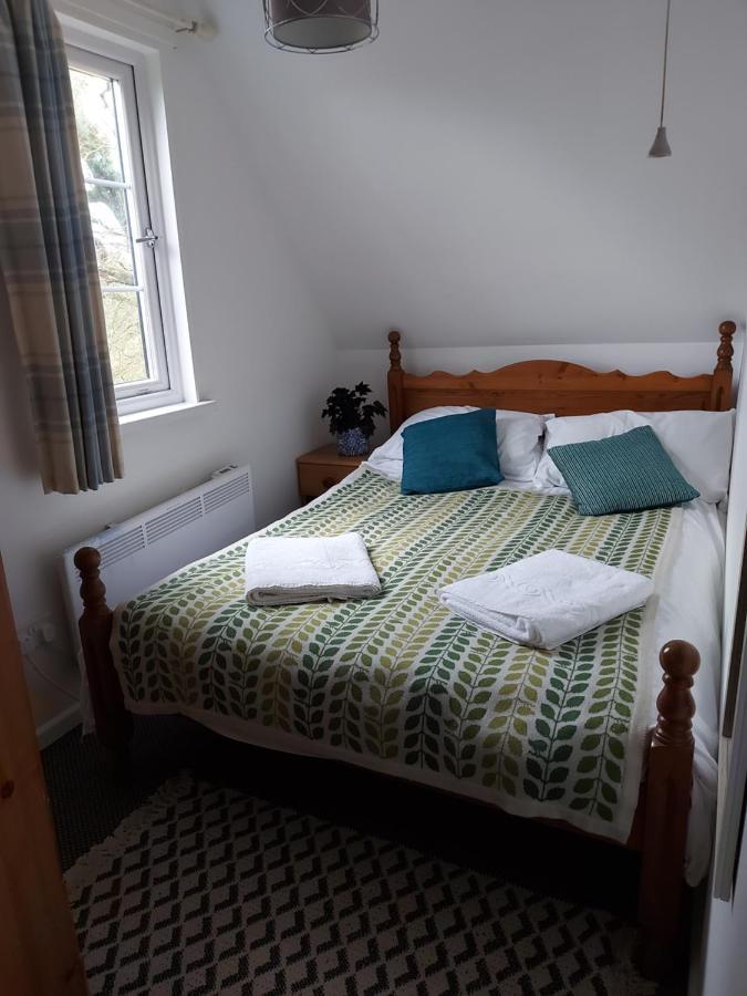 3.9. Tudor Court Hayle Buitenkant foto